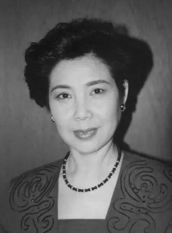 郑振瑶：我难忘的严师